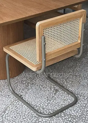 صندلی حصیری با پایه فلزی دکوراتیو