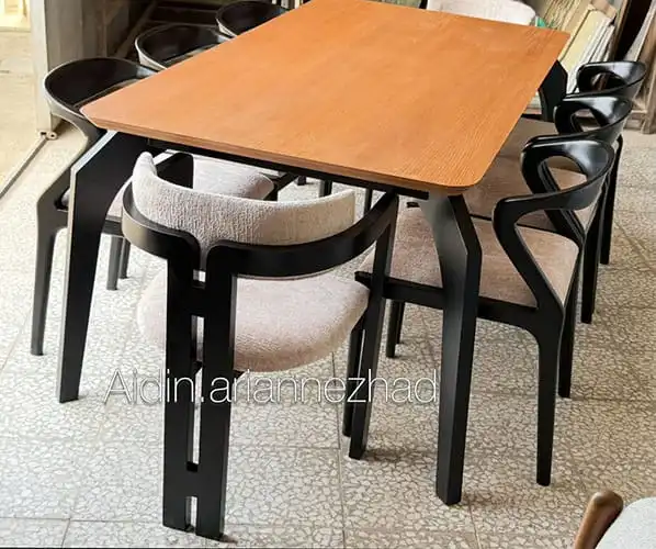 میز ناهار خوری چوبی مینیمال مدرن
